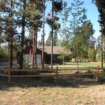 Villa Cozy Cabin Lapine à La Pine Extérieur photo